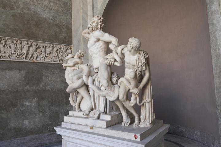 a statue of a person